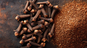 Aromatic and flavorful, Ground Cloves add a warm, inviting touch to any kitchen—perfect for enhancing both sweet and savory dishes.